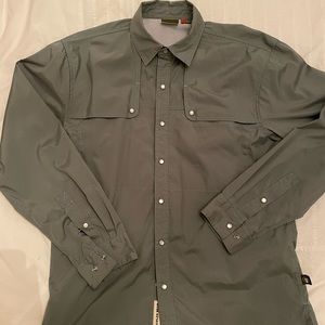 Howler Brothers Gray Long Sleeve Pescador snap shirt - Medium - great condition